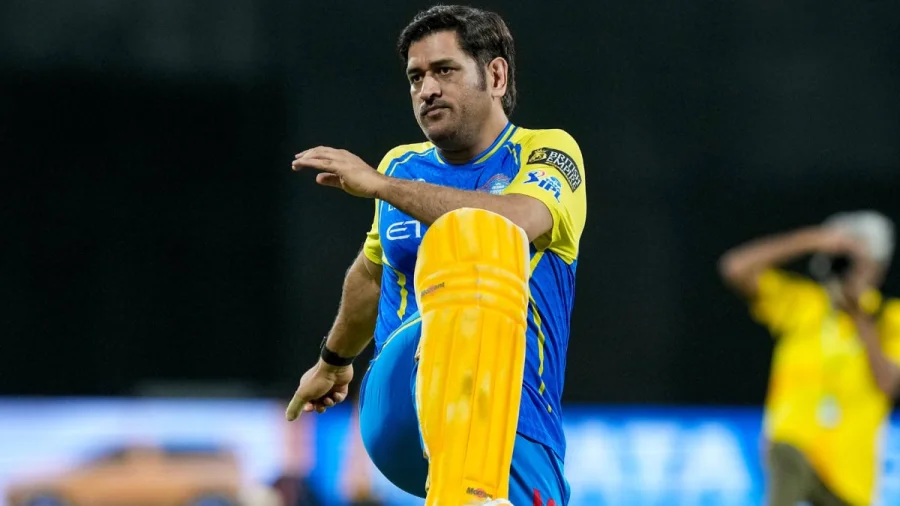 Gavaskar Rules Out Dhoni vs SRH Risk